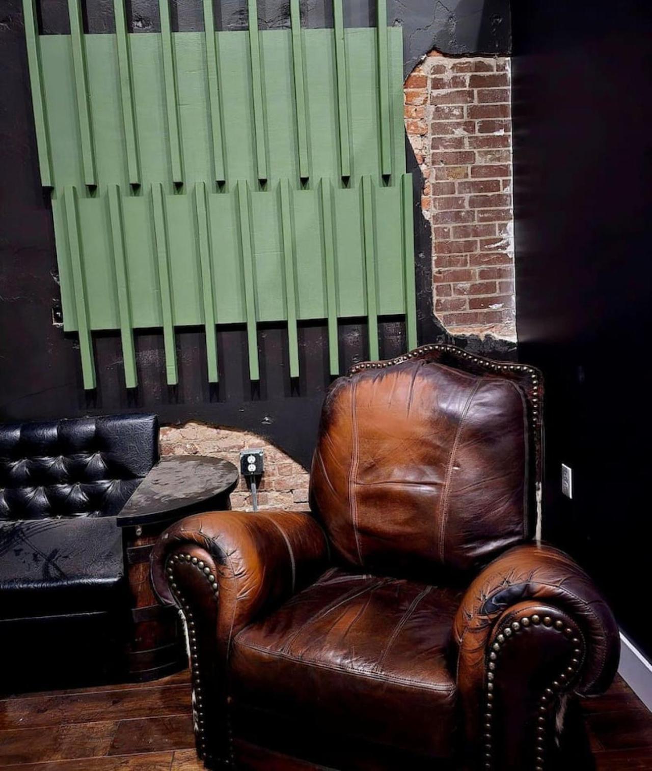 The Atrium - A Boutique Hotel - Suite 17 Perryville Exteriör bild